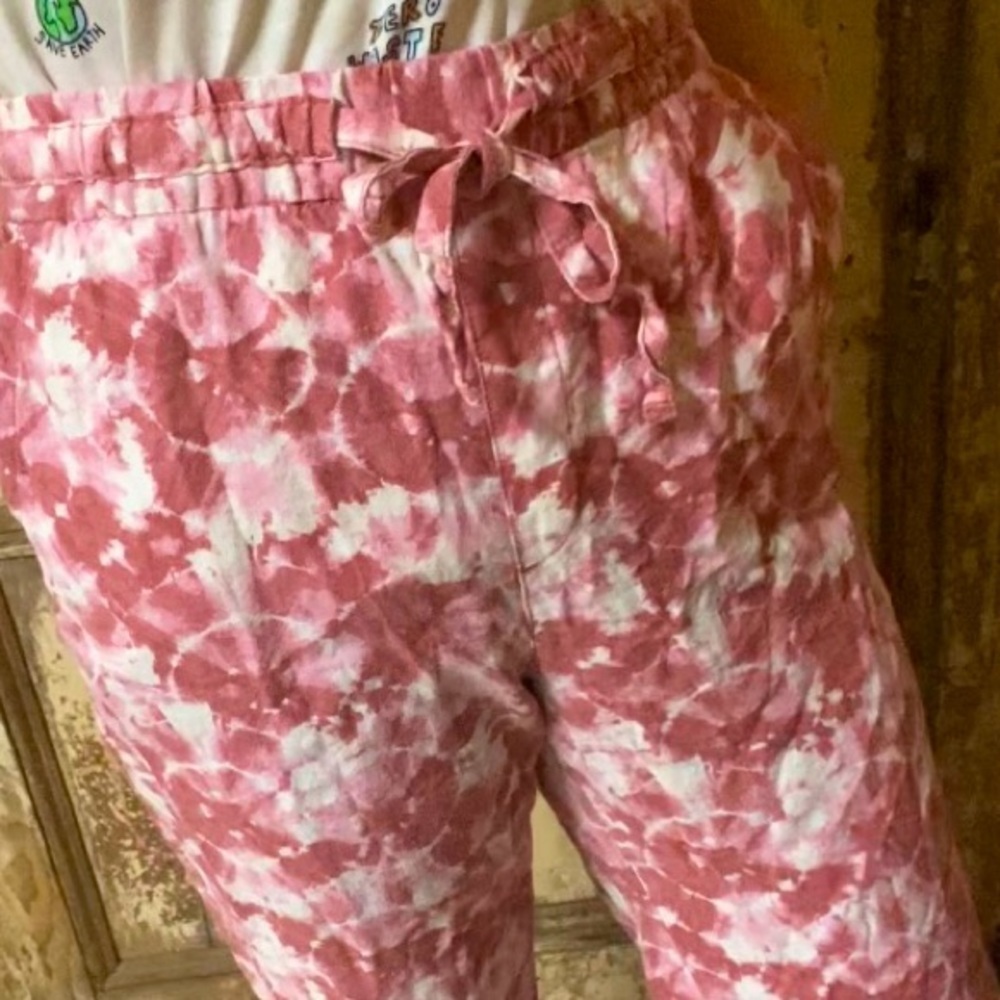 Old Navy High-Waisted Tie-Dyed Linen-Blend Wide-Leg Pants - Picture 5 of 9